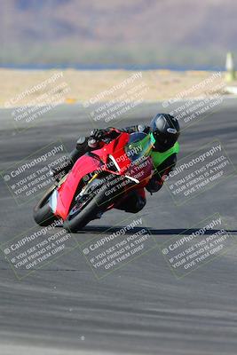 media/May-11-2024-SoCal Trackdays (Sat) [[cc414cfff5]]/4-Turns 9 and 8 (9am)/